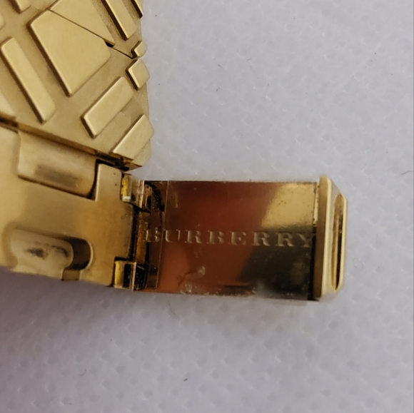Burberry women's watch - Picture 9 of 14